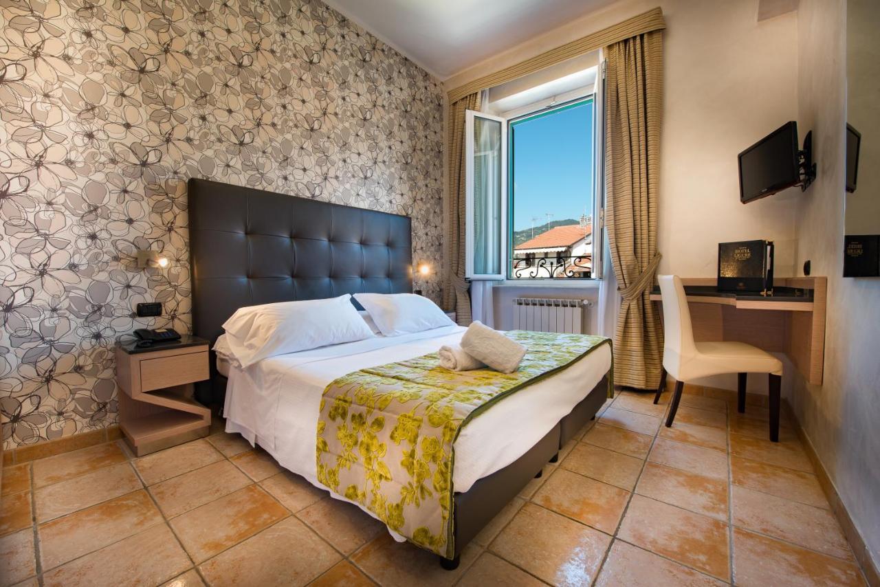 Hotel Ligure Αλάσιο Εξωτερικό φωτογραφία