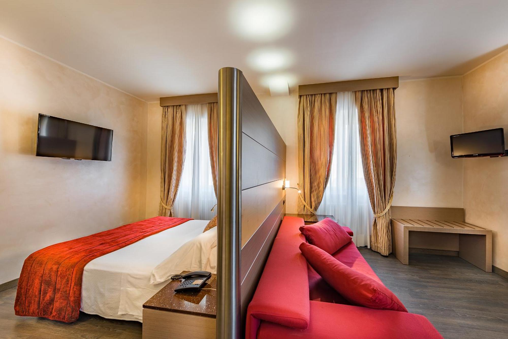 Hotel Ligure Αλάσιο Εξωτερικό φωτογραφία