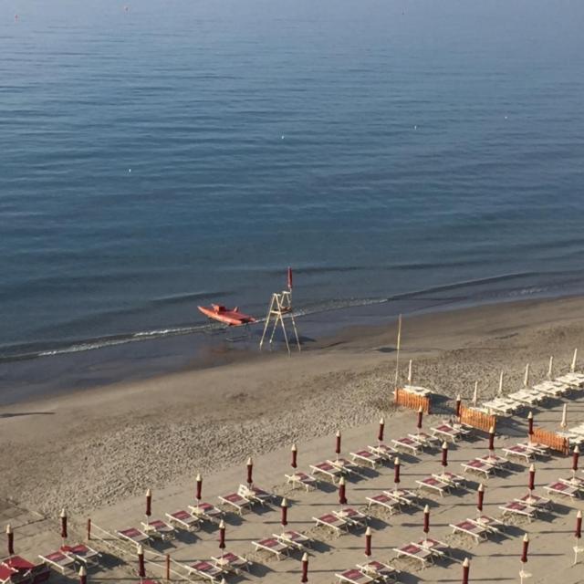 Hotel Ligure Αλάσιο Εξωτερικό φωτογραφία